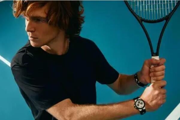 一个中场屏 一个中场屏