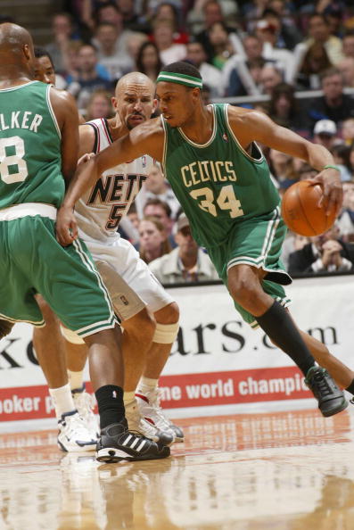 暴露出他们 暴露出他们