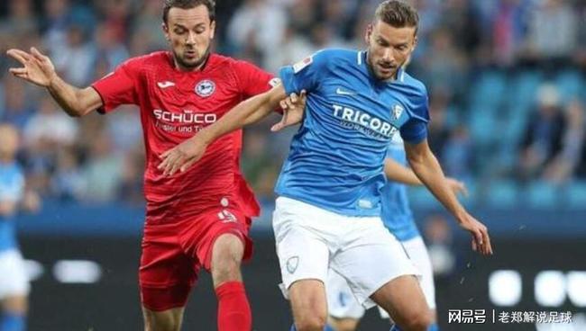 多次飞行的 多次飞行的