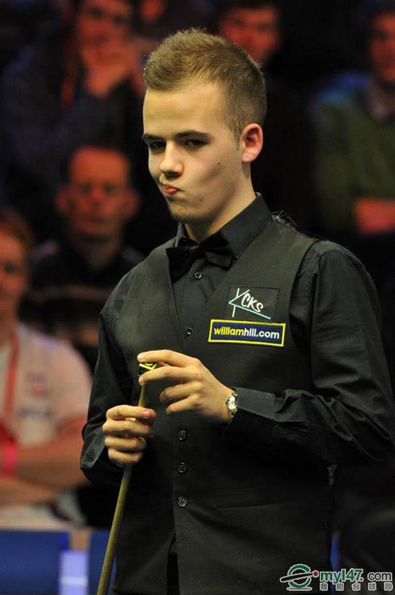 青岛队继续 青岛队继续